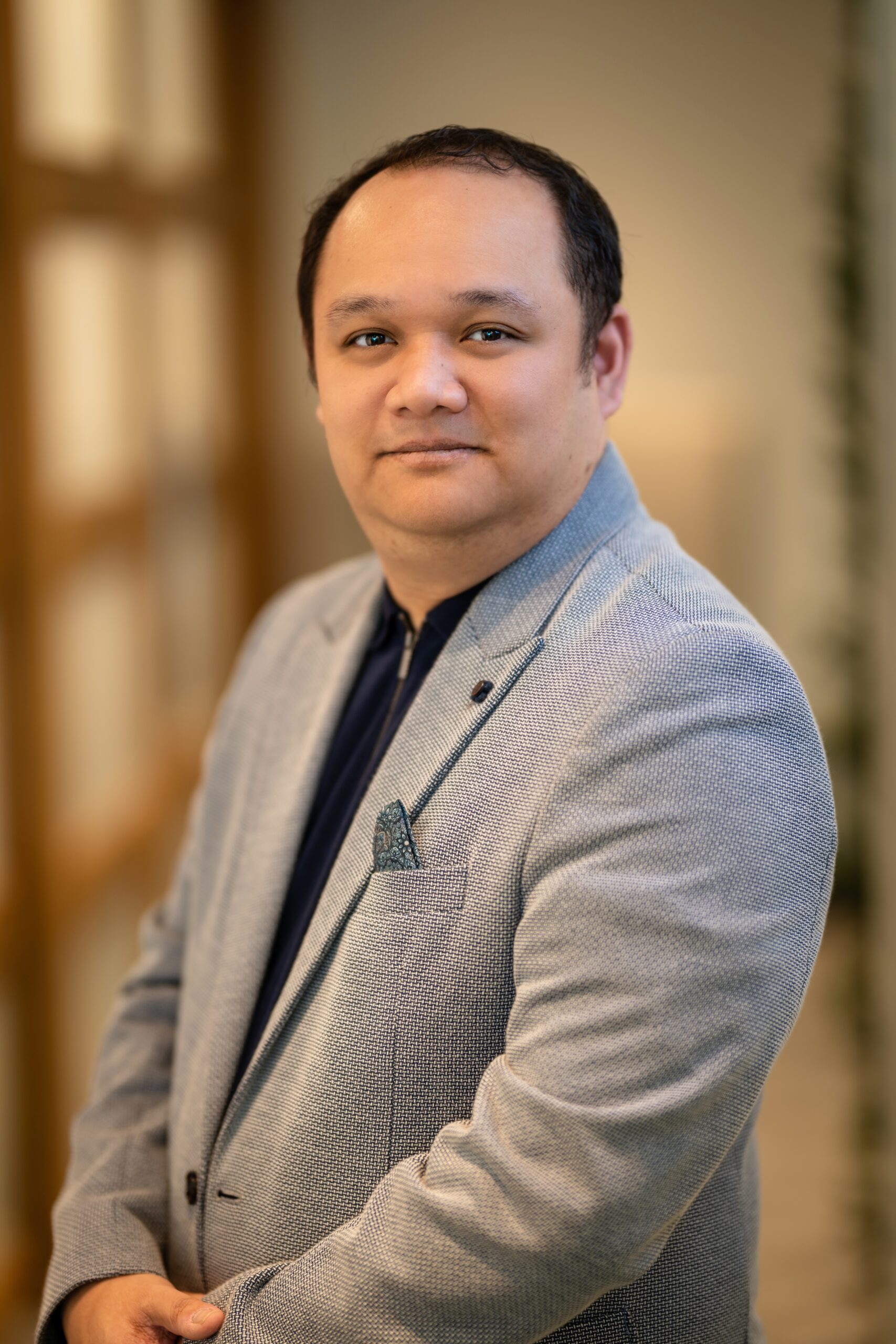 Lester-Ramos-Office-Manager